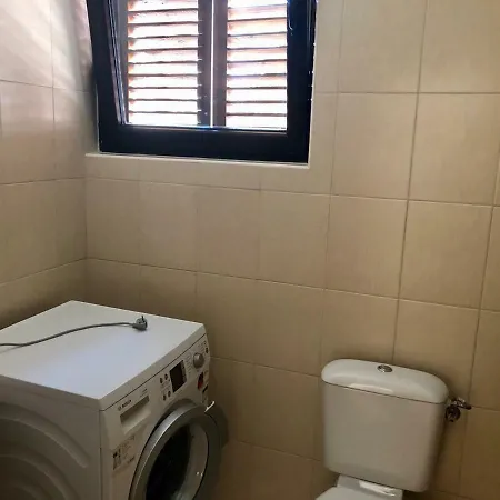 Green Life Apartment